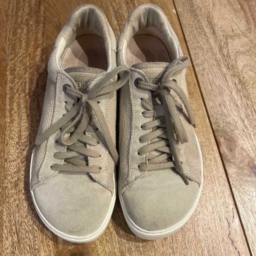 Birkenstock Bend Low‎ suede sneakers  Womens Size 38 7 7.5 Light Beige